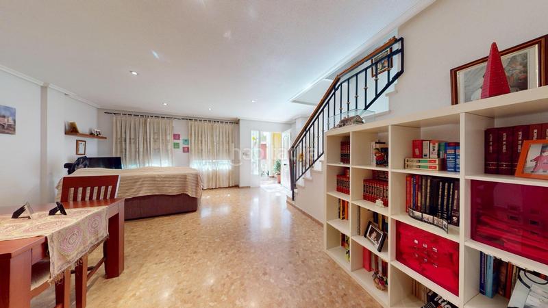 Foto 5c43f249-93a6-47bd-b134-5478b52443d7. Triplex avec parking dans El Travaló - Martínez Valero Elche / Elx