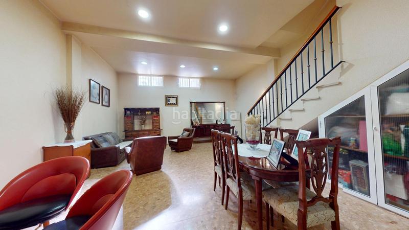 Foto cc37f1e6-2233-42b0-ba89-d4022ff9953f. Triplex avec parking dans El Travaló - Martínez Valero Elche / Elx