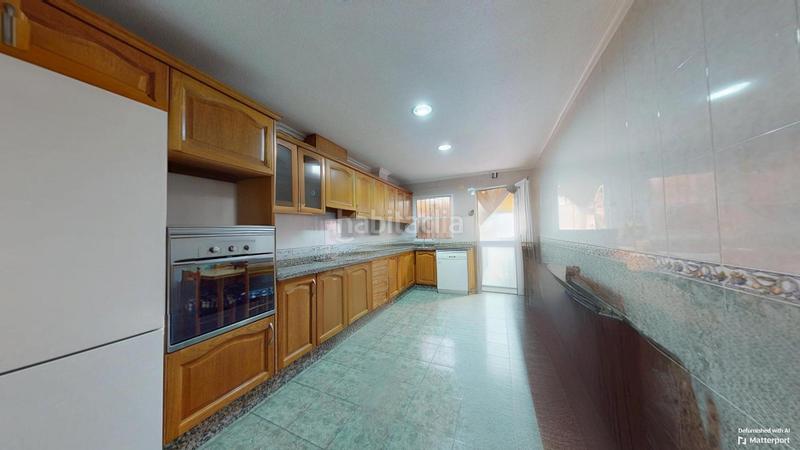 Foto ea8b084d-7726-4d99-b8a1-a5dfeed9fdeb. Triplex avec parking dans El Travaló - Martínez Valero Elche / Elx