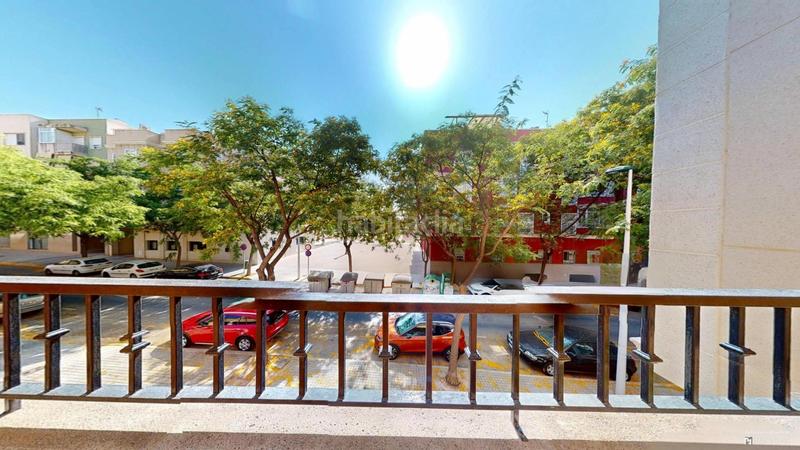 Foto ebf54bc7-8aff-44c4-ad76-e328887c557c. Triplex avec parking dans El Travaló - Martínez Valero Elche / Elx