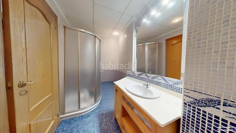 Foto feb0c5ac-b4df-4cd3-986d-56070d9f60c4. Triplex avec parking dans El Travaló - Martínez Valero Elche / Elx