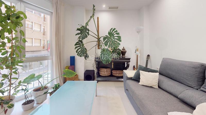 Foto 976aee7a-8b69-4903-923c-293ed43fdccb. Appartamento con riscaldamento in Centro Elche / Elx