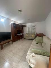 Etagenwohnung in Altabix. Amplia vivienda, ubicada en una de las mejores zonas de altabix.