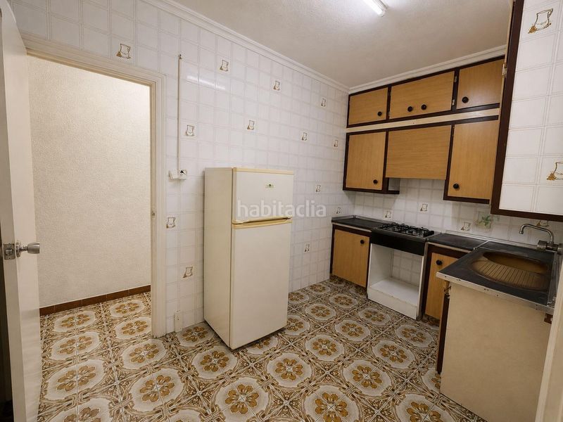 Foto 7b63c8e2-e115-42b9-911f-bb27a4a1253e. Pis a Carrús Este Elche / Elx