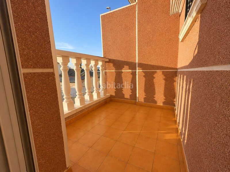 Foto 4c5c3ac5-0c68-41e5-8ecc-581eef06787d. Casa amb aparcament a Catral