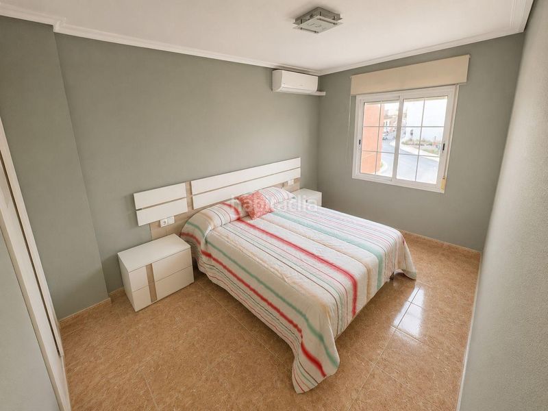 Foto 61876723-e4b7-4cf0-839e-c8eb73d8b7d9. Casa amb aparcament a Catral
