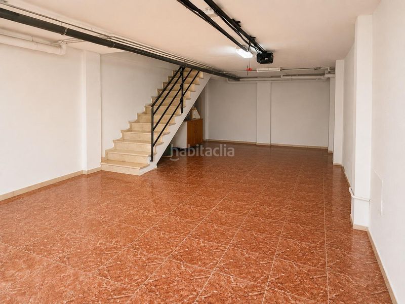 Foto a03c5f83-6860-47c2-b642-179a7bfc1df3. Casa amb aparcament a Catral