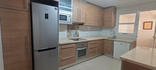 Piso en Plaza Crevillente - Antiguos Juzgados - El Asilo. Espaciosa vivienda lista para entrar a vivir en sector v  elche!