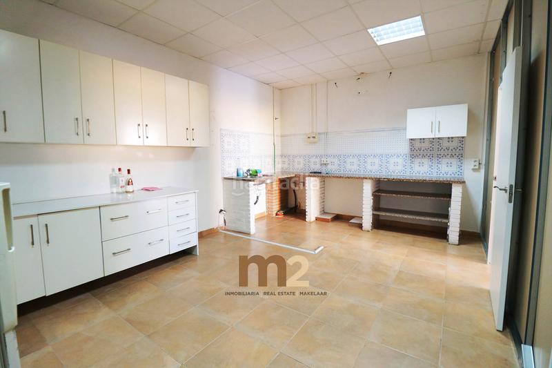 Foto 4867dee6-433c-463b-bedb-d2c16dac4854. Business premise in Puerto Deportivo Guardamar del Segura