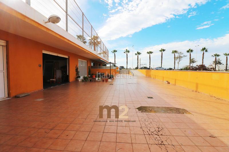 Foto 9593e928-9c7b-4bb8-a85b-a127211a733d. Business premise in Puerto Deportivo Guardamar del Segura