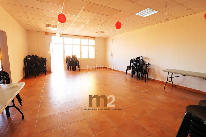 Foto a40cece0-003f-4a0c-98d5-ac4a24b3d42c. Local comercial a Puerto Deportivo Guardamar del Segura