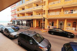 Apartament a Carrer azorín 2