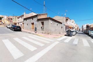 Casa  Carrer gratitud