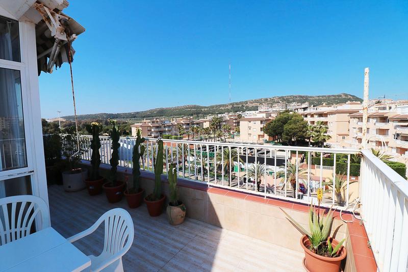 Foto 57f4a14d-55fa-481a-8f3b-a9d3188d0e82. Penthouse with parking in Las Viñas Guardamar del Segura