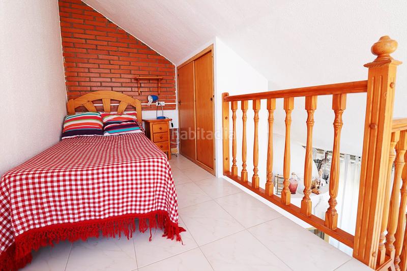 Foto ddfcbea2-cf41-4b98-8a03-44d6f1383383. Penthouse with parking in Las Viñas Guardamar del Segura