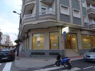 Locale commerciale  Carrer valencia