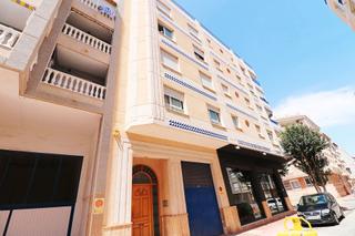 tic  Calle giner de los ros. Se vende tico en guardamar del segura