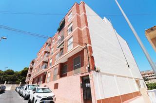 Piso  Carrer garcia lorca. Se vende apartamento en guardamar del segura