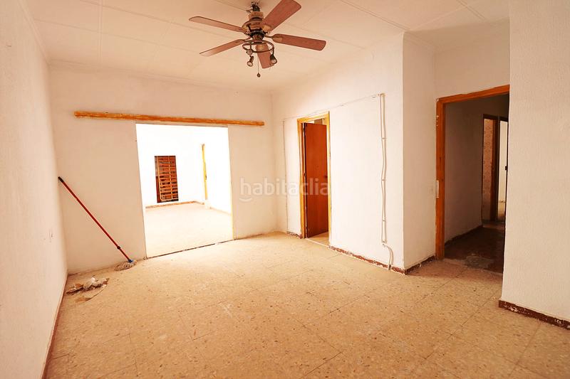 Foto 1090ee9e-39bb-464f-9c8b-21810610f57c. Pis a avinguda del país valencià 70 a Pueblo Guardamar del Segura