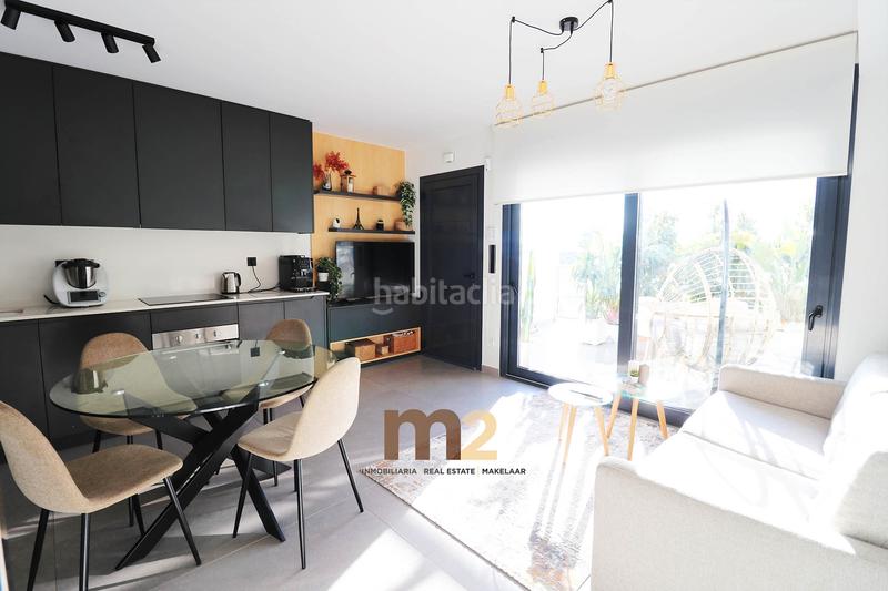 Foto 39b6ff46-c5f2-4525-8989-71f0afd546ff. Casa a schiera con parcheggio piscina in Los Secanos Guardamar del Segura