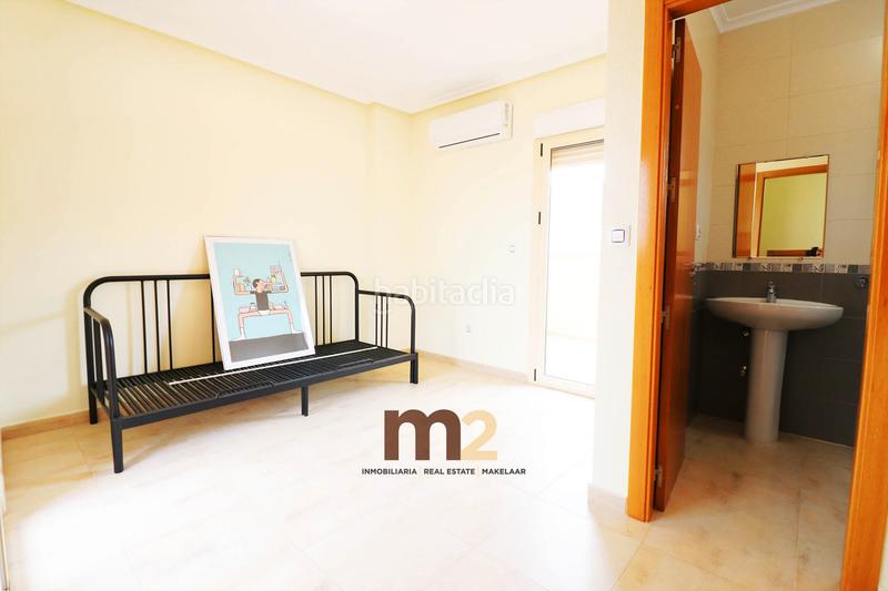 Foto 6de26b9a-f861-45b3-8b0a-52f971af4319. Casa con piscina in Los Secanos Guardamar del Segura