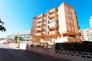 Aparcament cotxe  Carrer xile. Se vende garaje cerrado en guardamar del segura