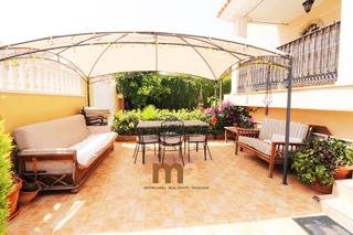 Chalet  Urbanización los altos. ?se vende chalet en orihuela costa