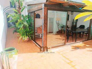 Lloguer Apartament  Calle los lirios. Se alquila apartamento en almoradi
