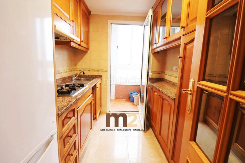 Foto 710f88c7-f9ab-42a3-91aa-540fb85c51ef. Apartment with heating pool in Puerto Deportivo Guardamar del Segura