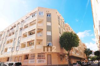 Appartement  Calle rubén darío. Piso en venta en las viñas – guardamar del segura