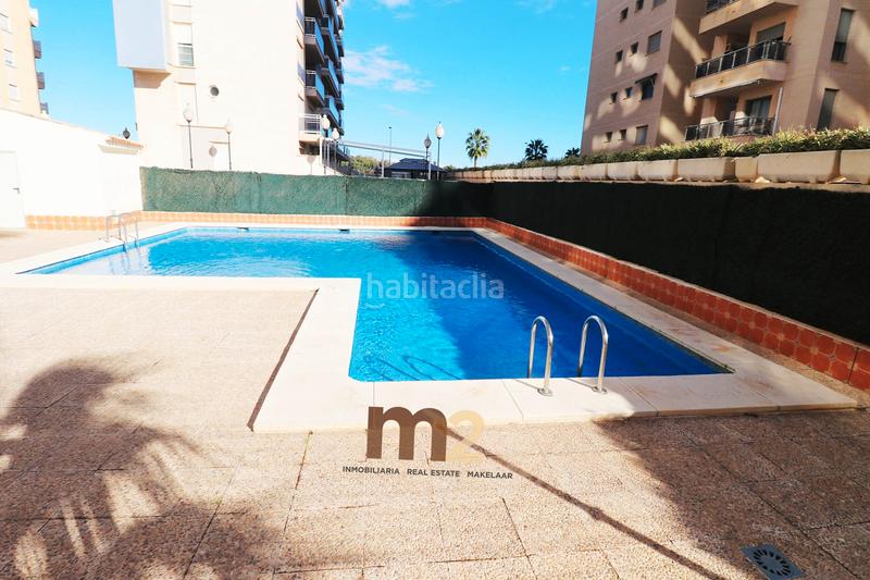 Foto 5b146b92-7a26-4074-9c8e-8c8b51d4b8a3. Dachwohnung mit parking pool in Puerto Deportivo Guardamar del Segura