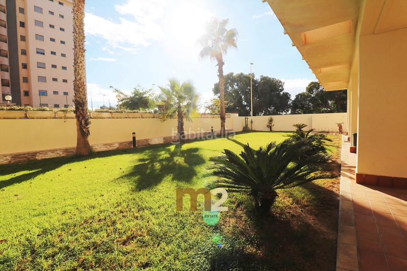 Foto 906c5483-b42b-40b0-b0c9-836b172c4ea7. Dachwohnung mit parking pool in Puerto Deportivo Guardamar del Segura