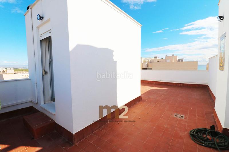 Foto f7754e91-414f-4a68-931a-caee5364eac8. Dachwohnung mit parking pool in Puerto Deportivo Guardamar del Segura
