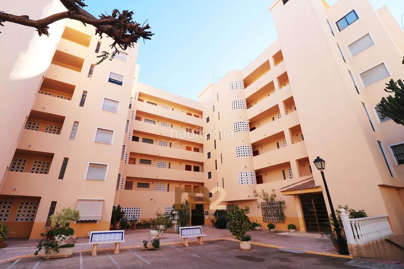 Foto ce226be8-5e73-4121-ae44-c26a946cec68. Apartment with pool in Las Viñas Guardamar del Segura