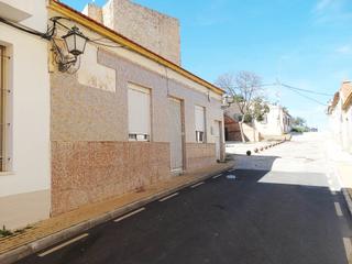 Casa en Carrer castell 28. Se vende casa en guardamar del segura