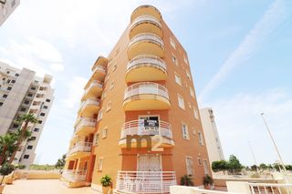 Appartement  Carrer juan garcía. Se vende apartamento en guardamar del segura