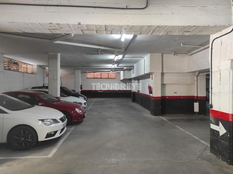 Foto 0ee90d6e-26e4-4ef2-92e9-1ea8f47aff54. Aparcament cotxe a Estación-Manantiales Guadalajara