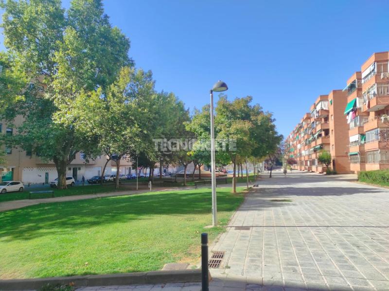 Foto 5149e453-ae17-4fcb-8d9e-e41cddbe4f9f. Aparcament cotxe a Estación-Manantiales Guadalajara