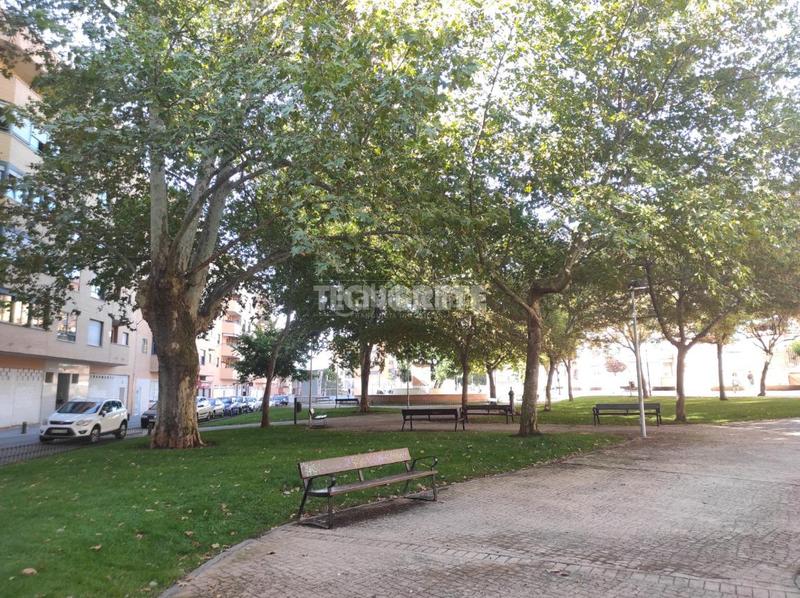 Foto d4201fbe-545d-4a5c-a46f-285d84fbea03. Aparcament cotxe a Estación-Manantiales Guadalajara