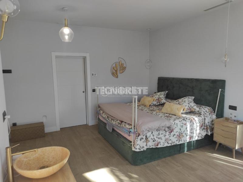 Foto a1718ad9-05d7-4ca2-9735-131b5e0f472d. Casa aparellada amb calefacció aparcament a Estación-Manantiales Guadalajara