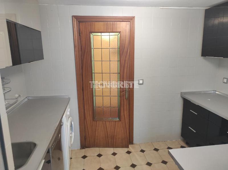 Foto 3968ebd2-38b3-4f50-8775-14160986b617. Piso  en venta en Constitución-El Balconcillo Guadalajara