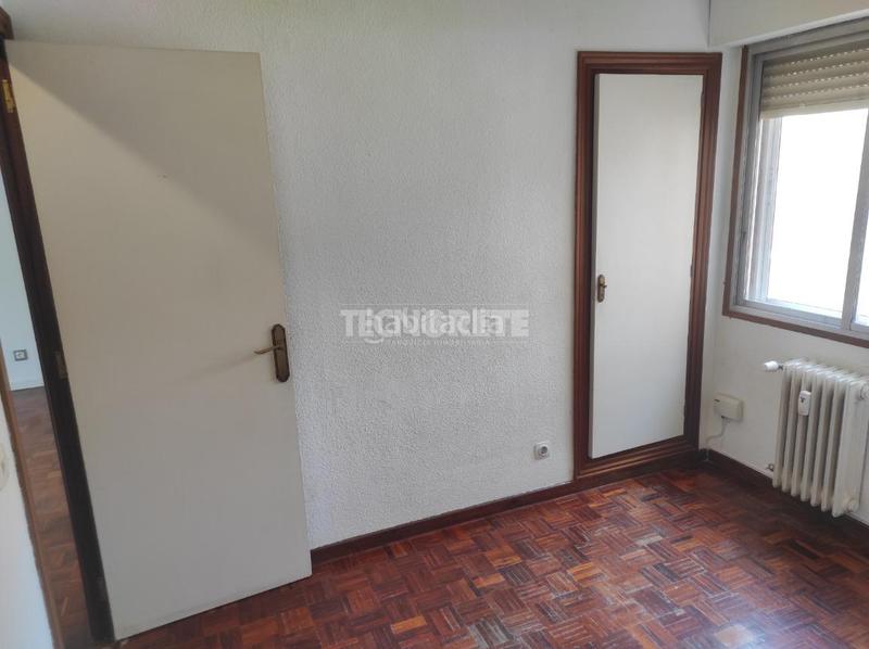 Foto b2c85f0c-60a0-4ab7-952e-2f632a35173f. Piso  en venta en Constitución-El Balconcillo Guadalajara