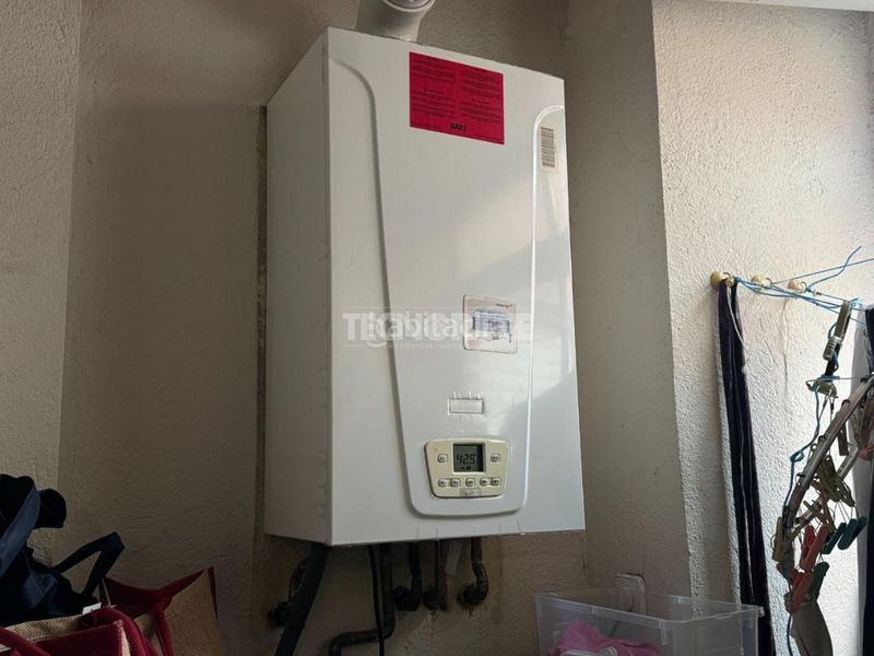 Foto b6dc57b8-b2af-4fd2-a40f-d1e6d04324b1. Pis amb calefacció aparcament a Constitución-El Balconcillo Guadalajara