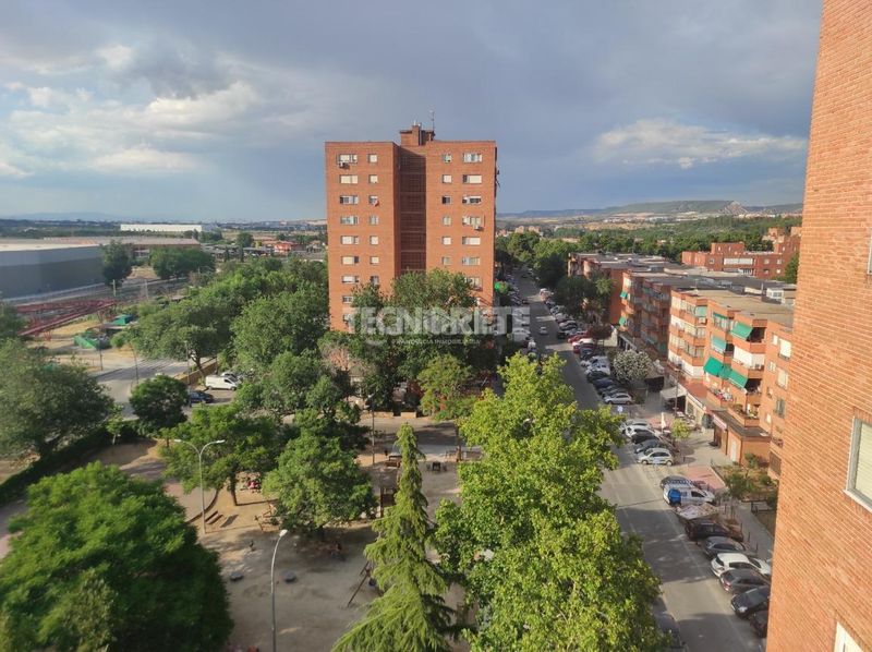 Foto f52f2ddf-e37a-4486-b687-98590f785d4f. Pis amb calefacció a Estación-Manantiales Guadalajara