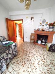 Casa a Quismondo. Casa de pueblo en quismondo