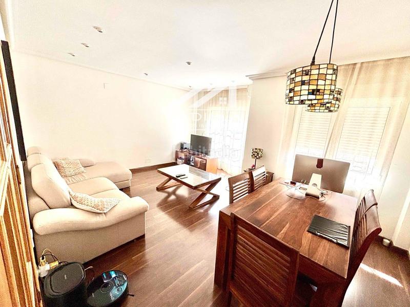 Foto 084aa725-e924-49b4-8f84-16a74268a9ab. Casa adossada amb calefacció aparcament a Valmojado