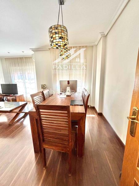 Foto 3251a07f-b93d-438c-aa5b-71e902586f55. Casa adossada amb calefacció aparcament a Valmojado