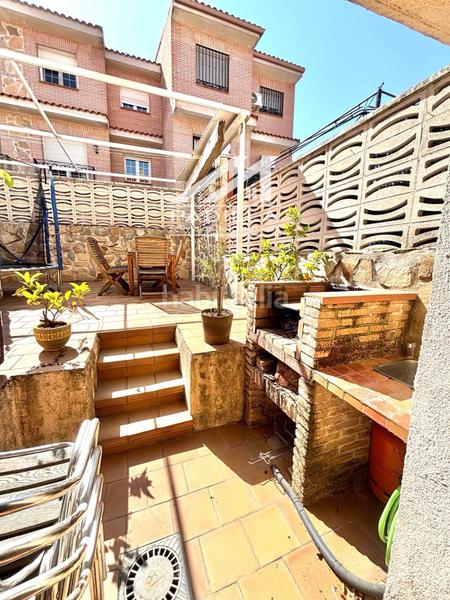 Foto 34fdfba1-0a03-401b-9566-9d103645694a. Casa adossada amb calefacció aparcament a Valmojado