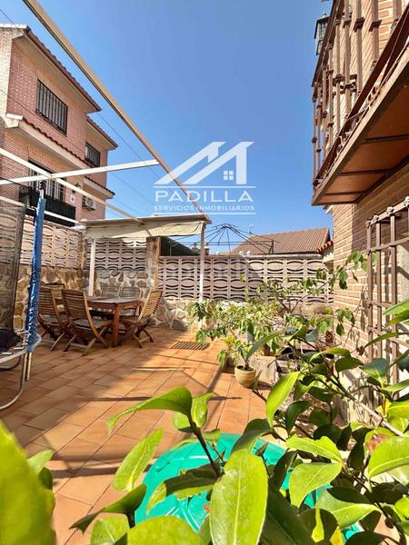 Foto 5571b0b4-dcfc-488d-90cb-178ad82f5d29. Casa adossada amb calefacció aparcament a Valmojado