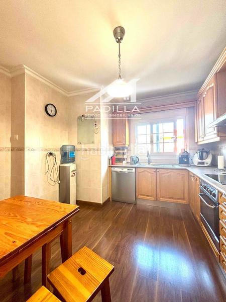 Foto bc488cce-5d0f-4e58-9299-9333a3dcbc79. Casa adossada amb calefacció aparcament a Valmojado